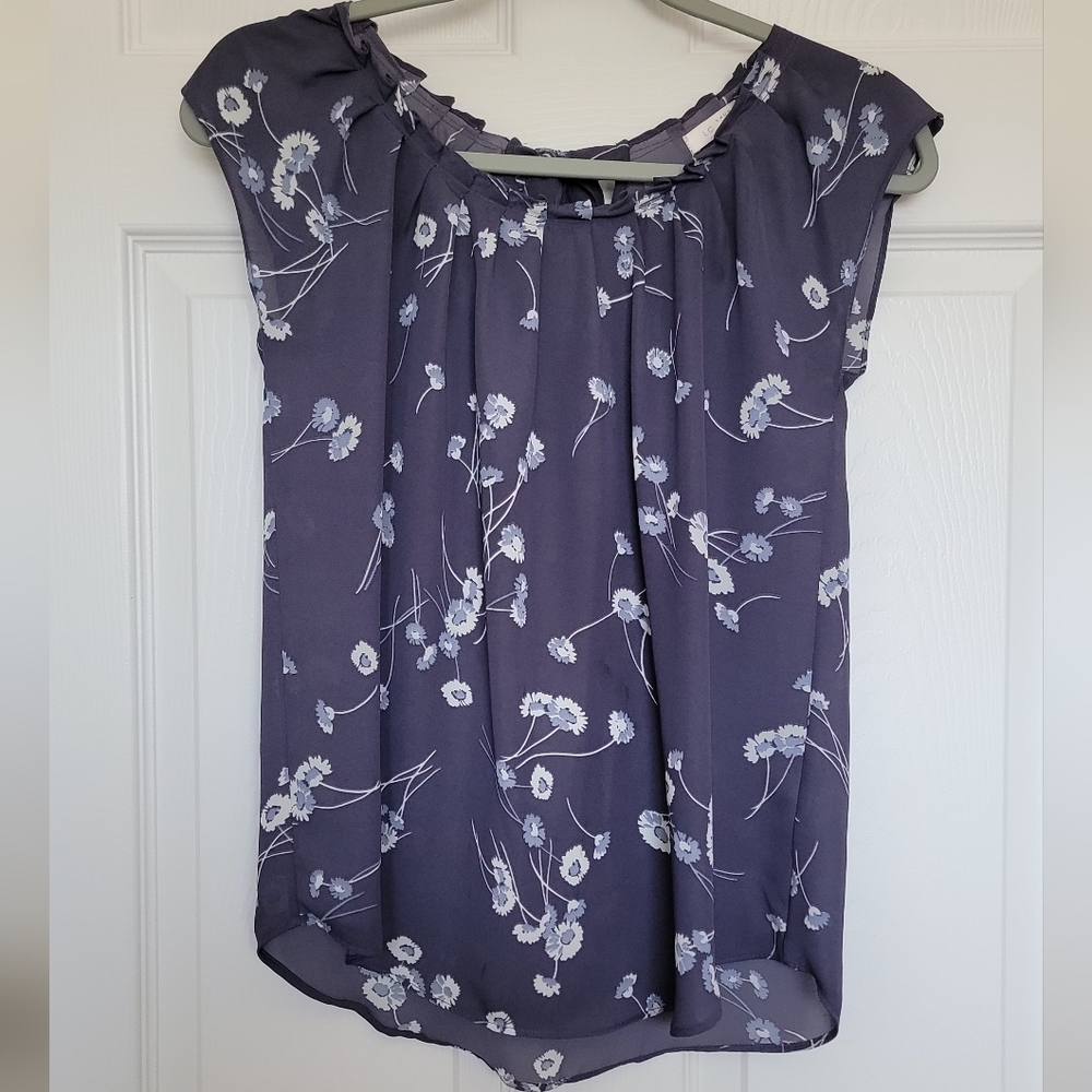 LC Lauren Conrad Floral Pleat-Neck Blouse Size XS